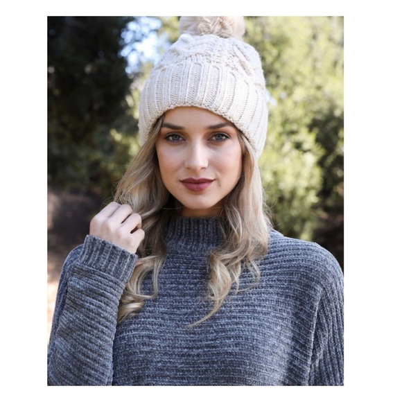 Cable Knit Pom Pom Beanie Hat - Picture 3 of 6